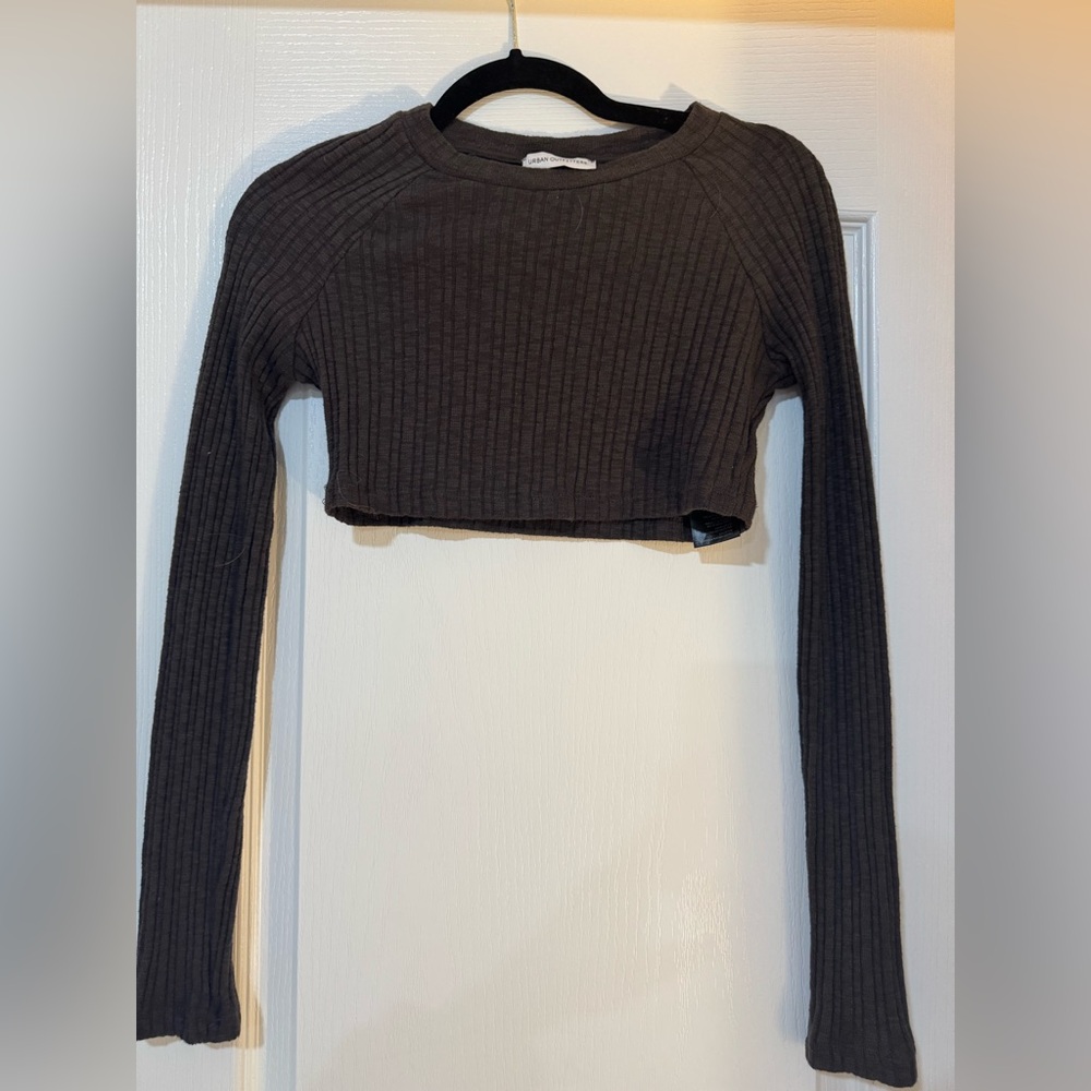 Urban Outfitters greyish/brownish long sleeve crop top